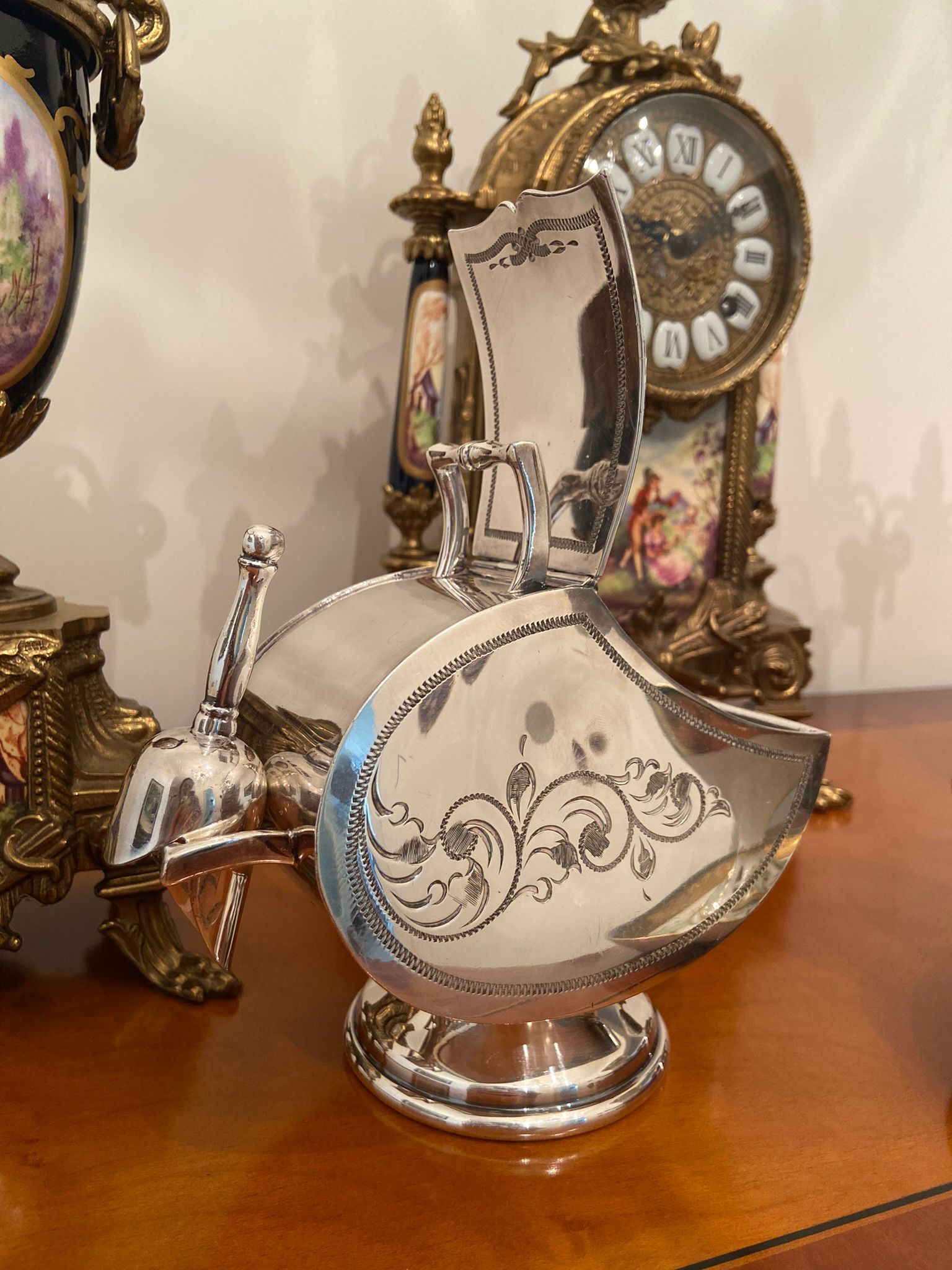 Gümüş kaplama şekerlik